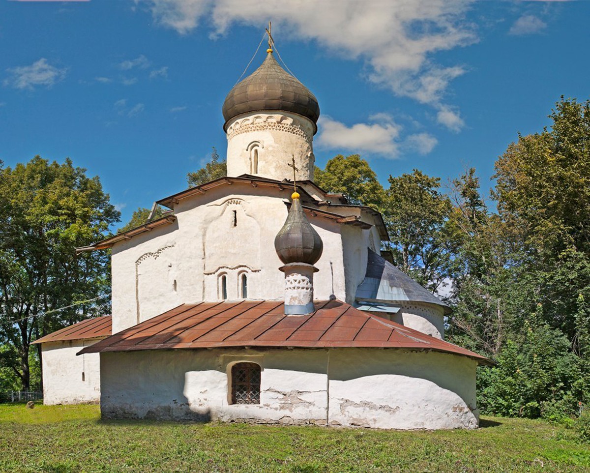 Церковь Успения Богородицы (XV в.)